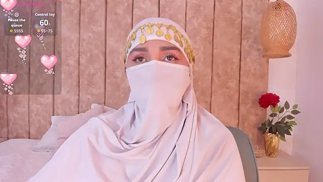 Snapshot of _alishaa_c chatting on 21, 11, 2025 alishaa c online show from 21, 11, 2025