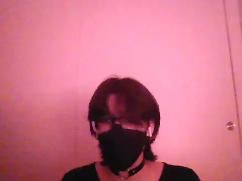 Snapshot of Sunny_Pebble chatting on 17, 10, 2025 Sunny Pebble online show from 17, 10, 2025