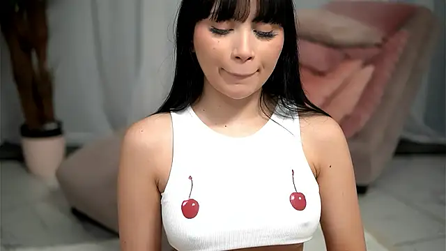 Snapshot of MysticLayla chatting on 18, 3, 2026 MysticLayla online show from 18, 3, 2026