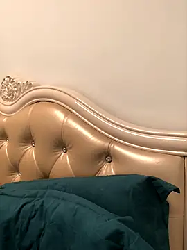 Mile-m online show from 22, 11, 2025