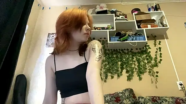 Snapshot of AnitaVanruiten chatting on 18, 10, 2025 AnitaVanruiten online show from 18, 10, 2025