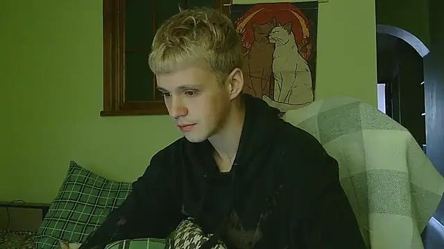 Snapshot of _Timmy_Boy_ chatting on 14, 10, 2025  Timmy Boy  online show from 14, 10, 2025