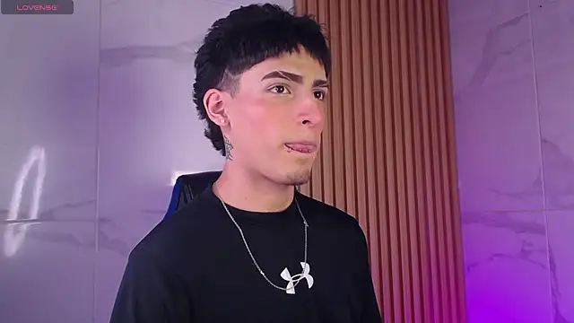 Snapshot of MateoMitchell chatting on 29, 4, 2026 MateoMitchell online show from 29, 4, 2026