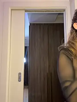 Snapshot of AvaMaddisson chatting on 12, 2, 2026 AvaMaddisson online show from 12, 2, 2026