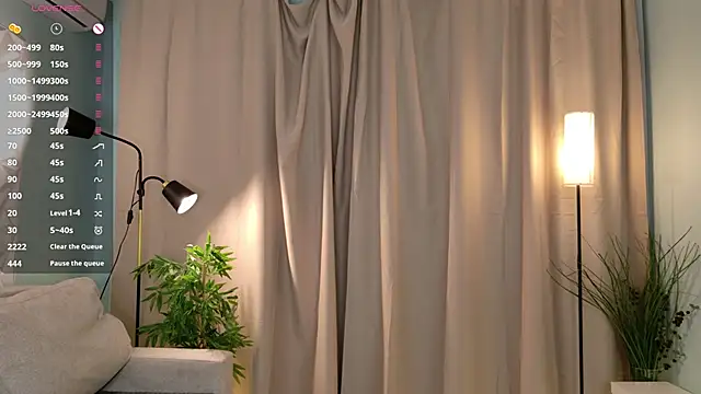 Playful Lia online show from 15, 11, 2025