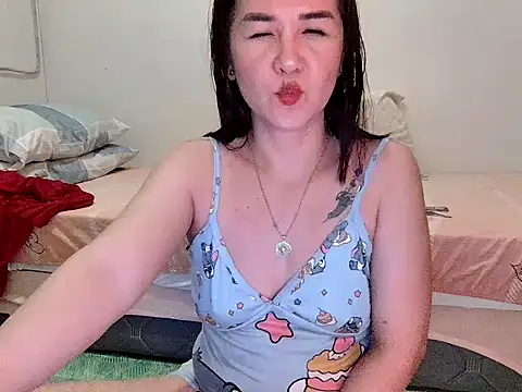 Snapshot of KissHott chatting on 6, 7, 2026 KissHott online show from 6, 7, 2026