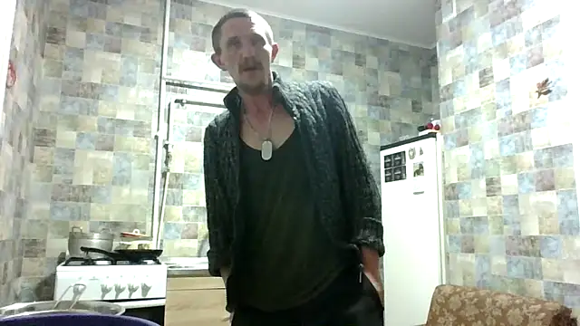 Snapshot of Twolatte1520 chatting on 10, 3, 2026 Twolatte1520 online show from 10, 3, 2026