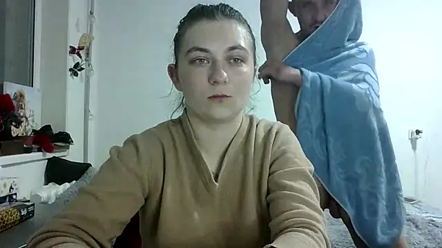 Snapshot of Twolatte1520 chatting on 24, 4, 2026 Twolatte1520 online show from 24, 4, 2026