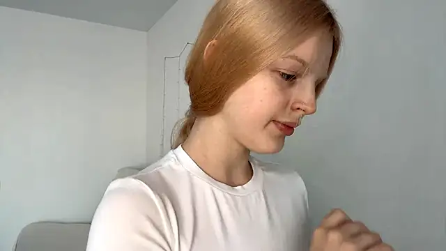 Snapshot of GilySuper chatting on 14, 1, 2026 GilySuper online show from 14, 1, 2026