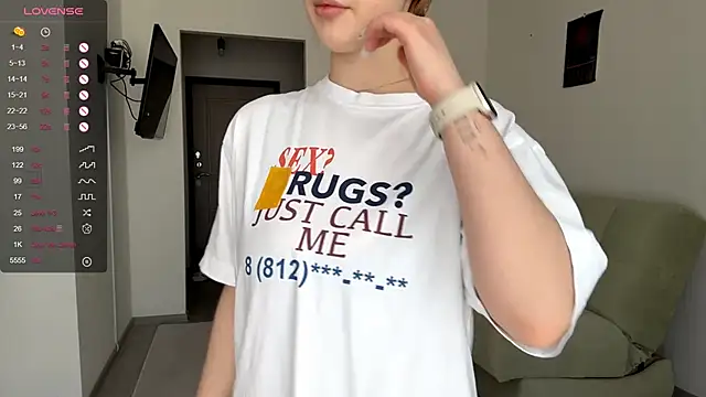 Snapshot of GilySuper chatting on 7, 3, 2026 GilySuper online show from 7, 3, 2026