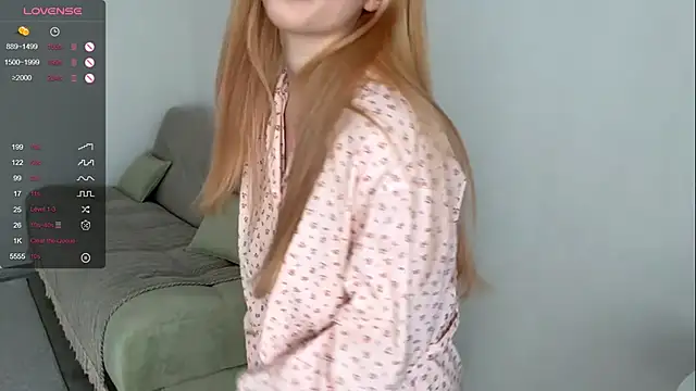 Snapshot of GilySuper chatting on 11, 3, 2026 GilySuper online show from 11, 3, 2026