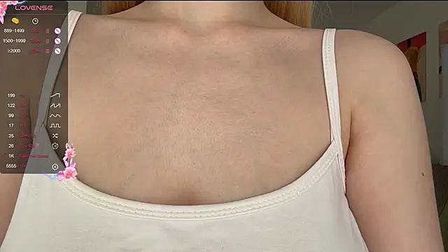 Snapshot of GilySuper chatting on 25, 4, 2026 GilySuper online show from 25, 4, 2026