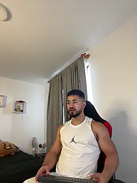 Ezzio Scolaro online show from 12, 3, 2026