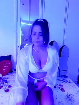 KRISZTIN1987 online show from 8, 10, 2025