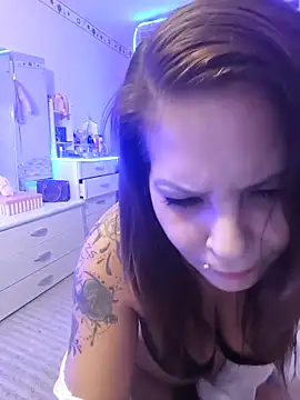 KRISZTIN1987 online show from 16, 11, 2025