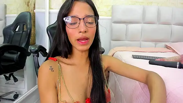 ScarletEvanss  online show from 12, 3, 2026