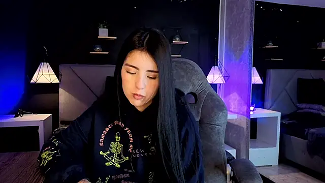 giapearl25 online show from 6, 11, 2025