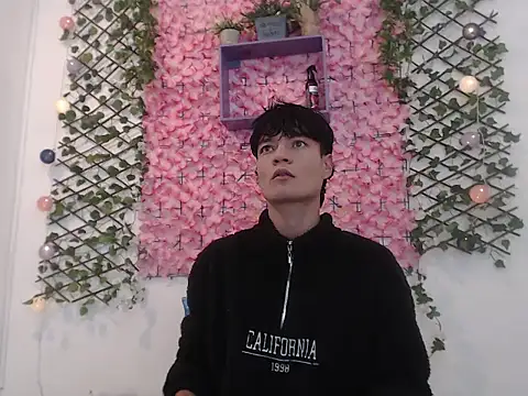 alex russo   online show from 16, 10, 2025