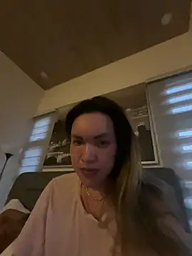 Snapshot of TemptingAngela chatting on 23, 4, 2026 TemptingAngela online show from 23, 4, 2026