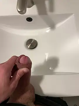 maksinka2006 online show from 13, 10, 2025