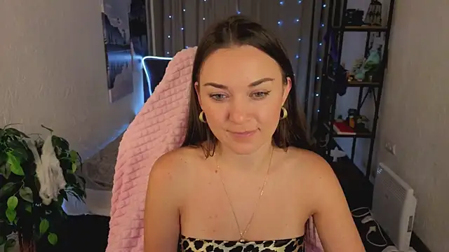 Madison Golden online show from 5, 11, 2025