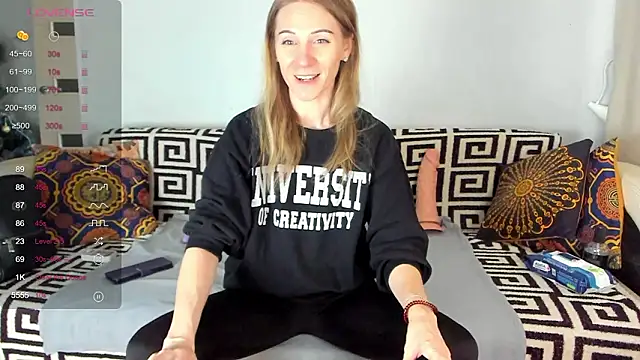 Snapshot of Amalia_Mio chatting on 19, 2, 2026 Amalia Mio online show from 19, 2, 2026