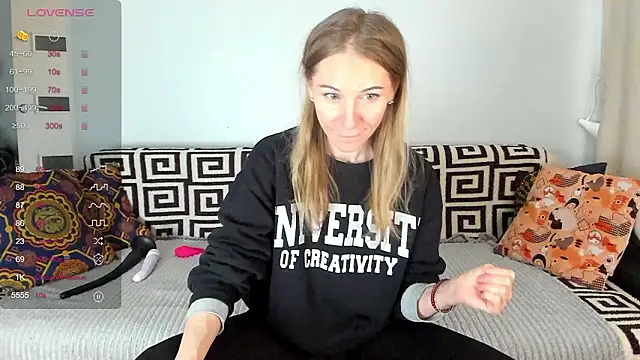 Snapshot of Amalia_Mio chatting on 26, 2, 2026 Amalia Mio online show from 26, 2, 2026