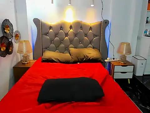 Yourdreamgoddess online show from 25, 6, 2026