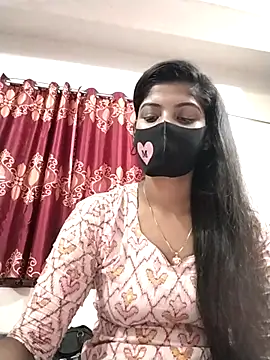 Queen-Any online show from 14, 11, 2025