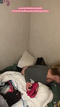 amandatheblondewife online show from 9, 4, 2026