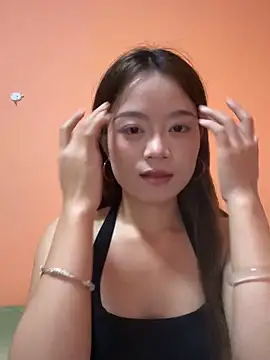 Snapshot of qingzi1218 chatting on 5, 10, 2025 qingzi1218 online show from 5, 10, 2025