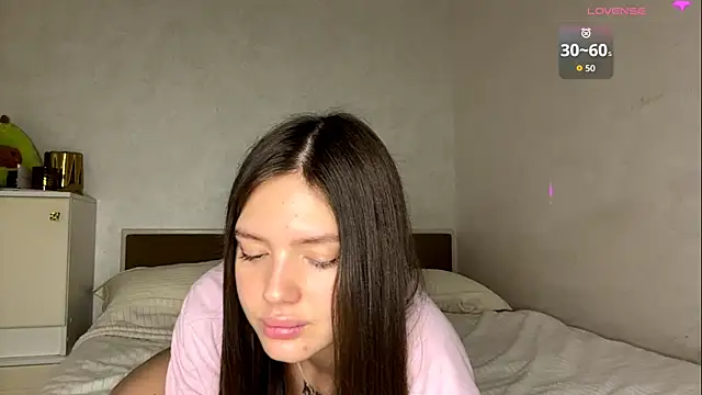 Snapshot of Furiablackmeow chatting on 21, 10, 2025 Furiablackmeow online show from 21, 10, 2025