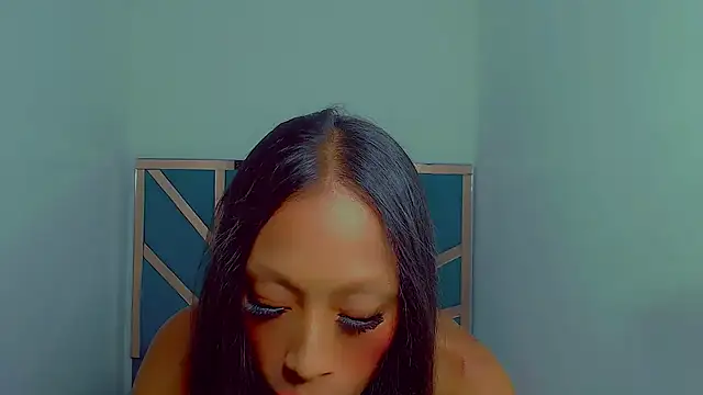 Snapshot of monserrath_bitch_naughty chatting on 14, 12, 2025 monserrath bitch naughty online show from 14, 12, 2025