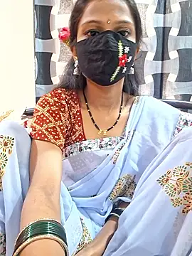 Snapshot of sexy_cpl_mh12 chatting on 6, 4, 2026 sexy cpl mh12 online show from 6, 4, 2026