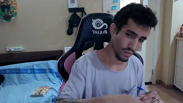 Snapshot of junokun22 chatting on 4, 10, 2025 junokun22 online show from 4, 10, 2025