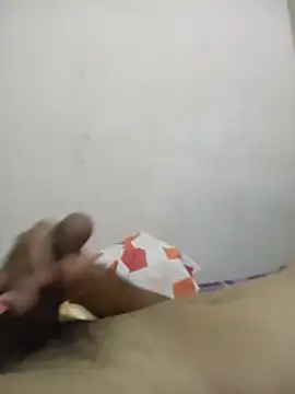 Snapshot of Hony-bebeto chatting on 1, 7, 2026 Hony-bebeto online show from 1, 7, 2026