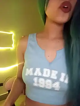 Snapshot of Eva_Feller69 chatting on 5, 11, 2025 Eva Feller69 online show from 5, 11, 2025