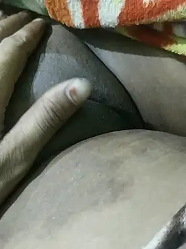 Snapshot of ROSHANI_234 chatting on 20, 10, 2025 ROSHANI 234 online show from 20, 10, 2025