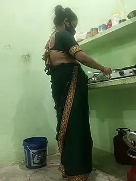 Snapshot of ROSHANI_234 chatting on 21, 10, 2025 ROSHANI 234 online show from 21, 10, 2025