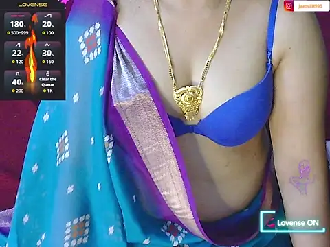 Snapshot of traditional_Jaanvi chatting on 7, 4, 2026 traditional Jaanvi online show from 7, 4, 2026