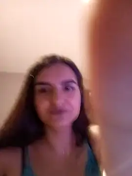 MissHazelnut online show from 13, 12, 2025