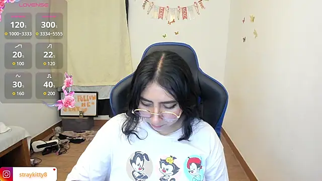 LoveLyy- online show from 25, 6, 2026