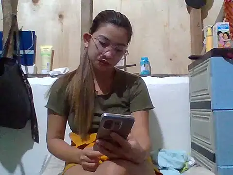 Snapshot of Hot_Lina31 chatting on 29, 3, 2026 Hot Lina31 online show from 29, 3, 2026