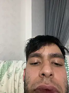 Snapshot of sertsikici20cm__ chatting on 2, 11, 2025 sertsikici20cm online show from 2, 11, 2025