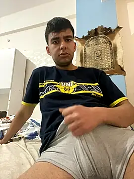 Snapshot of sertsikici20cm__ chatting on 9, 11, 2025 sertsikici20cm online show from 9, 11, 2025