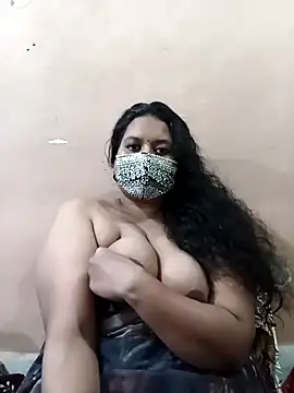 Snapshot of Mallika-collage chatting on 6, 4, 2026 Mallika-collage online show from 6, 4, 2026