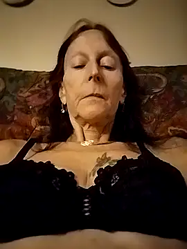 Spicylady1234 online show from 27, 11, 2025