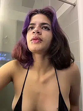 Snapshot of sukulaurens chatting on 20, 12, 2025 sukulaurens online show from 20, 12, 2025