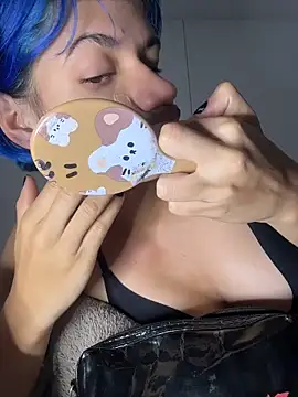 Snapshot of sukulaurens chatting on 27, 4, 2026 sukulaurens online show from 27, 4, 2026