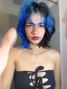 Snapshot of sukulaurens chatting on 28, 4, 2026 sukulaurens online show from 28, 4, 2026